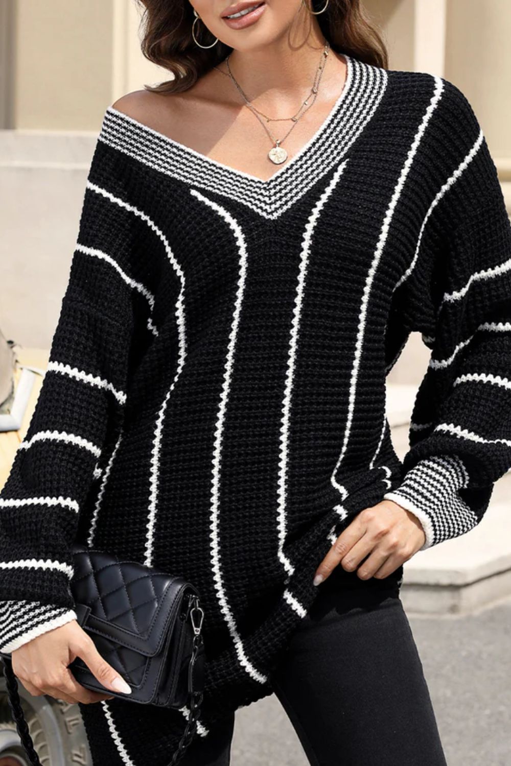 Striped V-Neck Long Sleeve Sweater. Black.