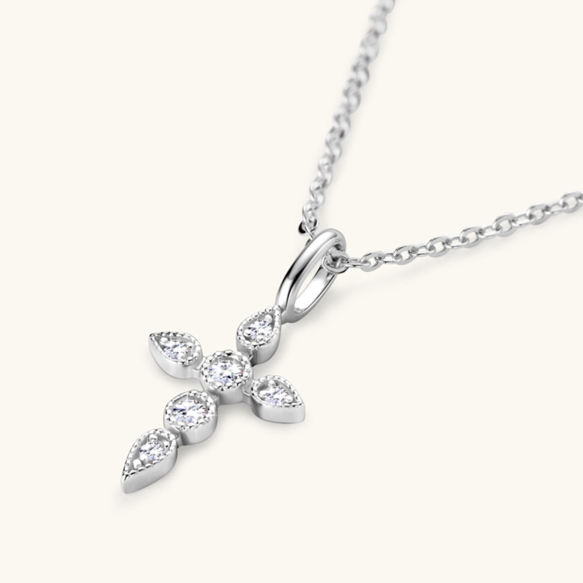  925 Sterling Silver Moissanite Cross Pendant Necklace.  Silver.