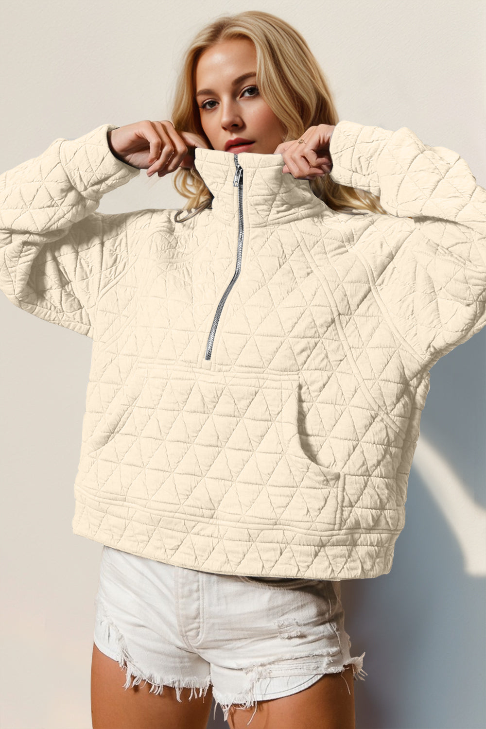 Quilted Sweatshirt with Pocket. Cream.