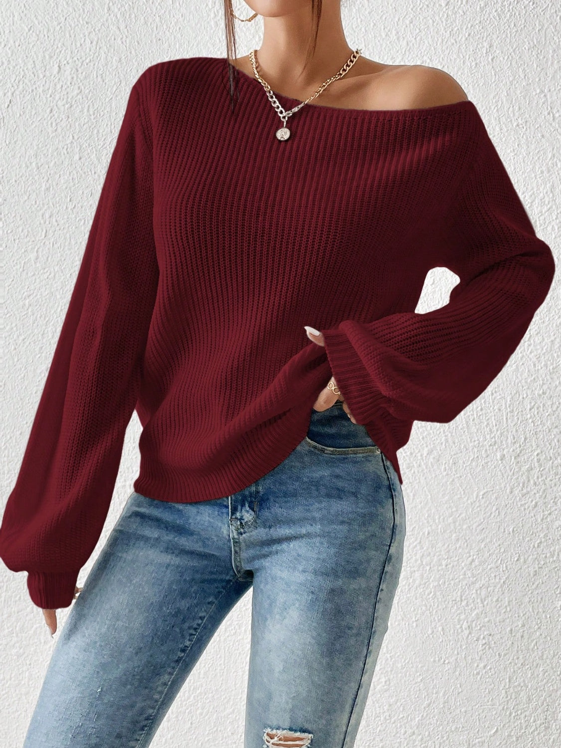 Single Shoulder Long Sleeve Sweater. Burgundy.