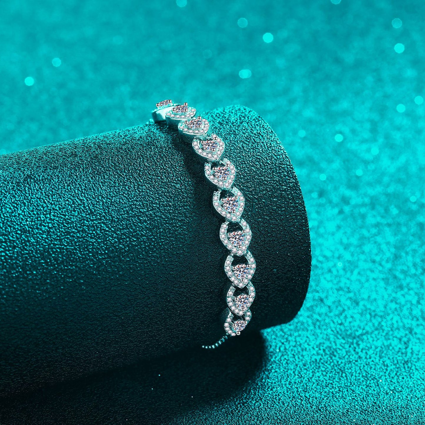 1 Carat Moissanite 925 Sterling Silver Bracelet. Silver.