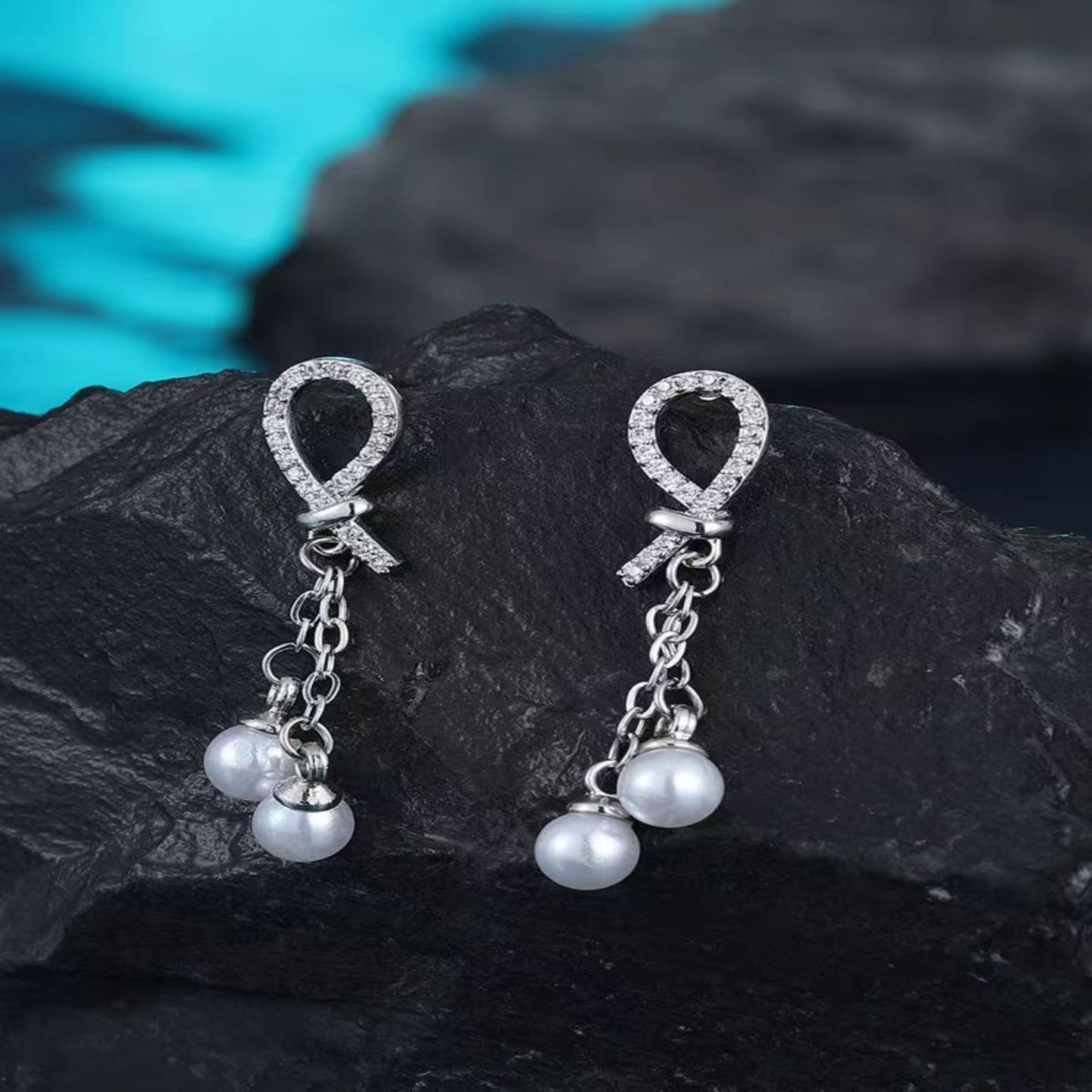 Women's Diamond Pearl Golden Earrings 