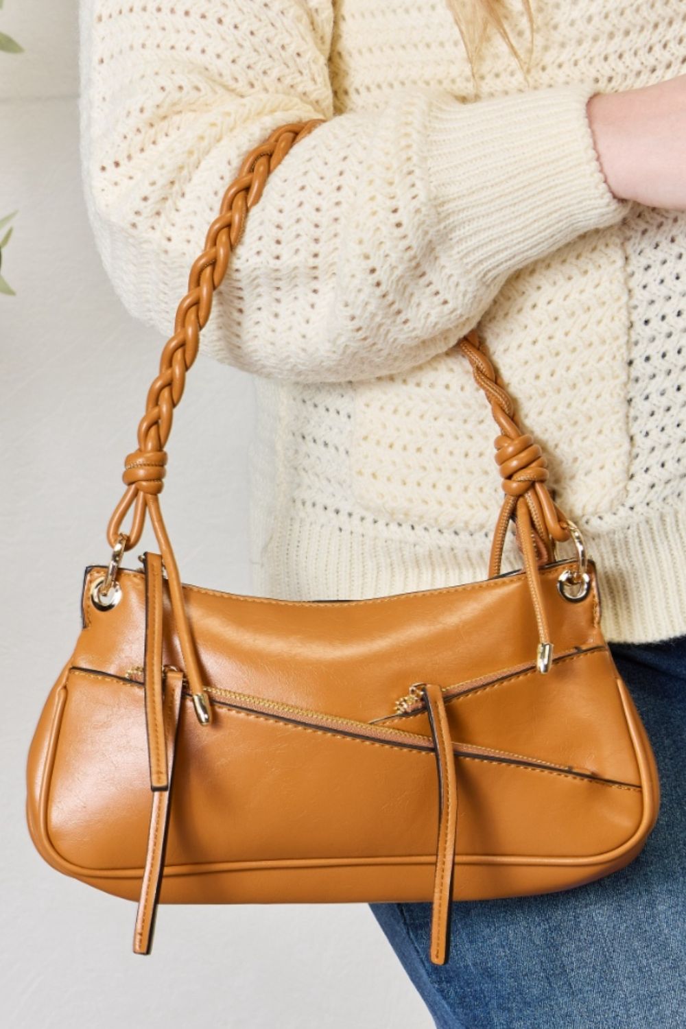 Braided Strap Shoulder Bag. Tan.