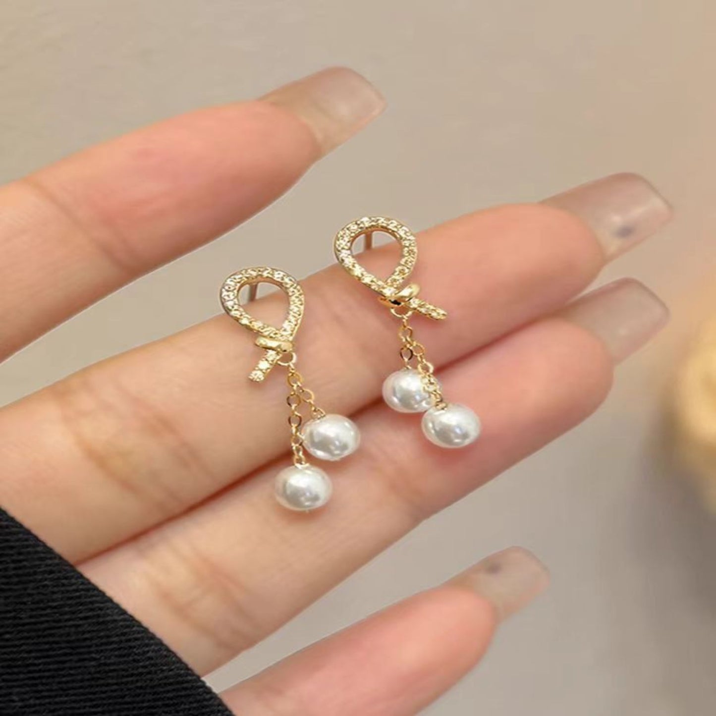 Women's Diamond Pearl Golden Earrings 