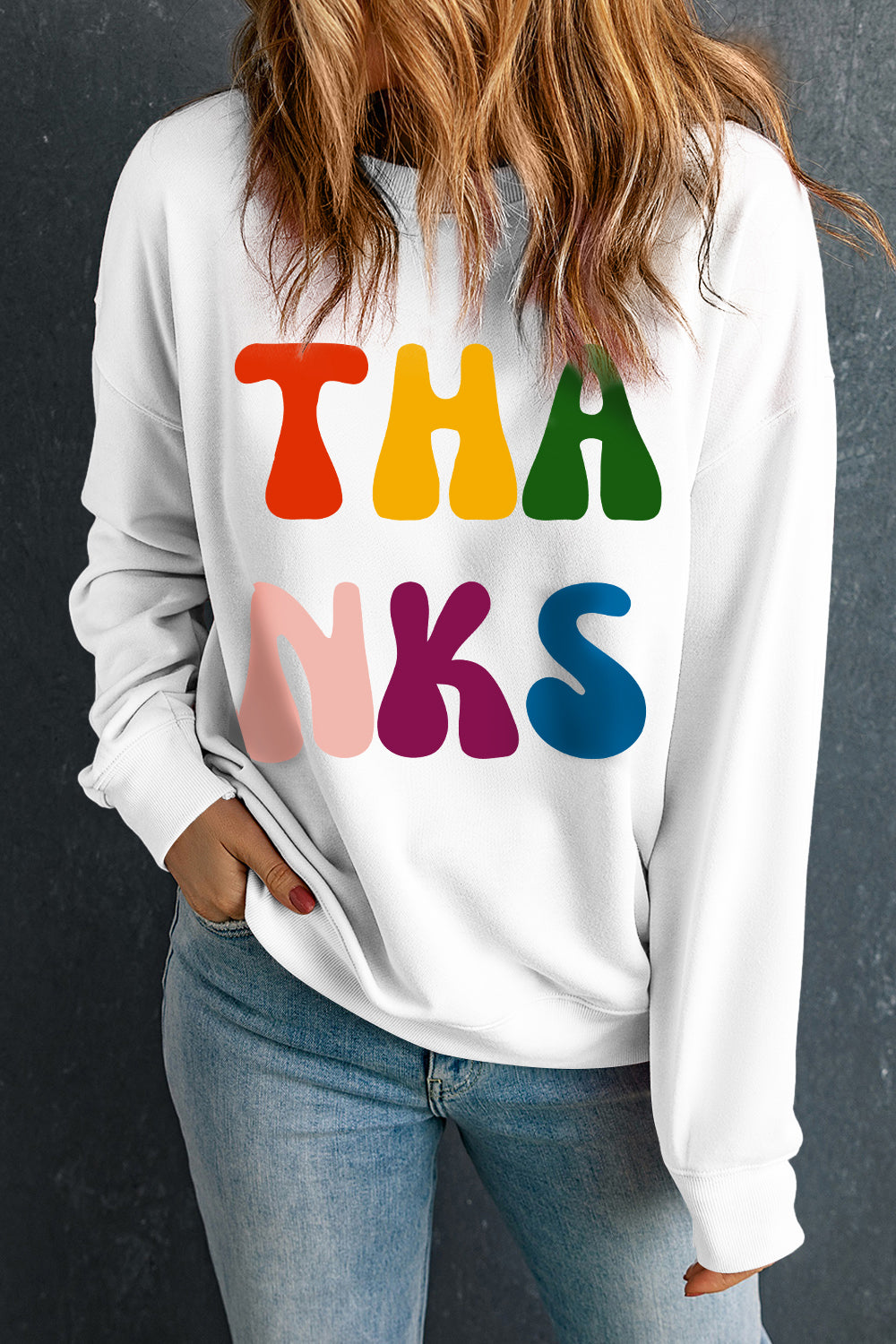 Thanks Letter Graphic Sweatshirt. White.