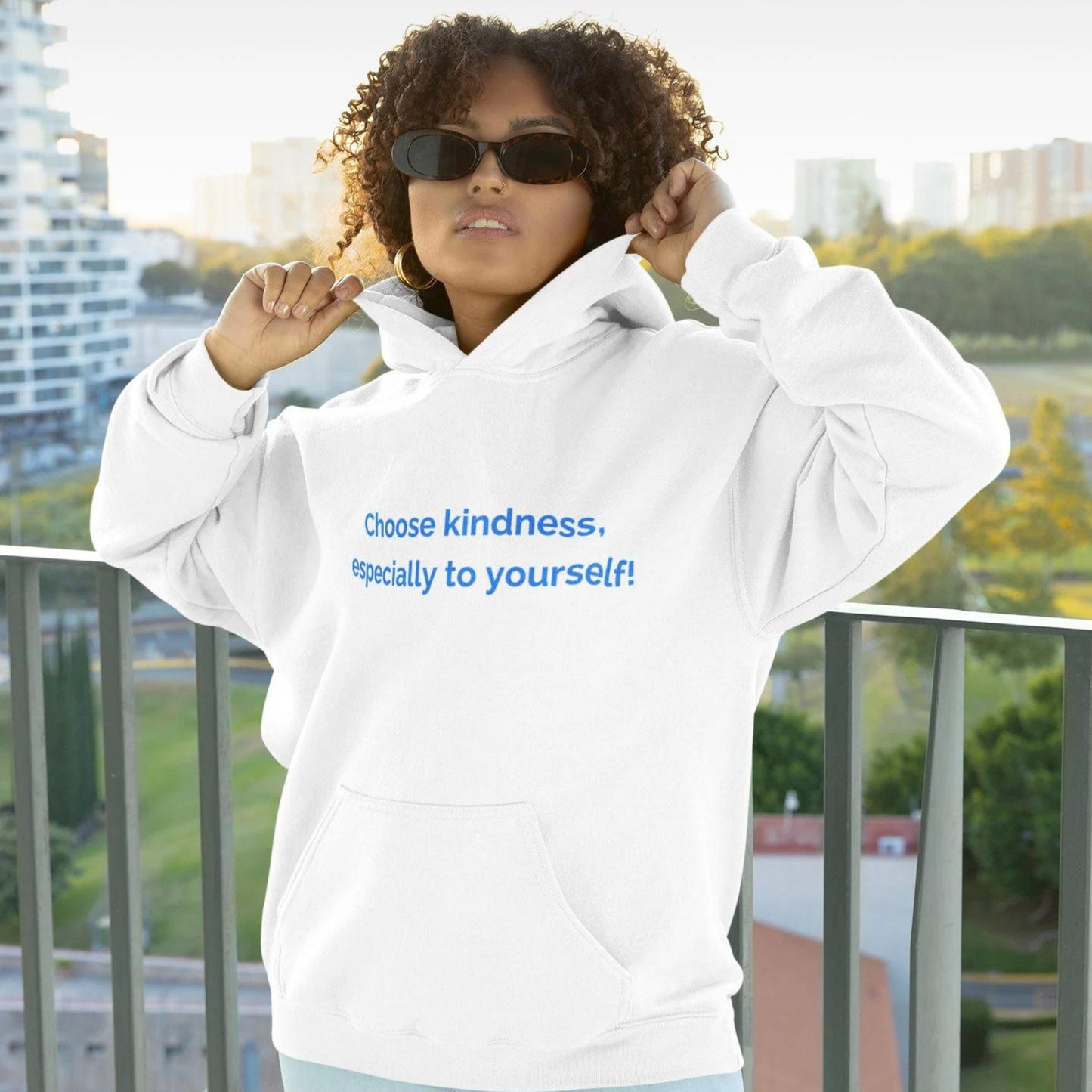 Women's Embroidered Hoodie. White.